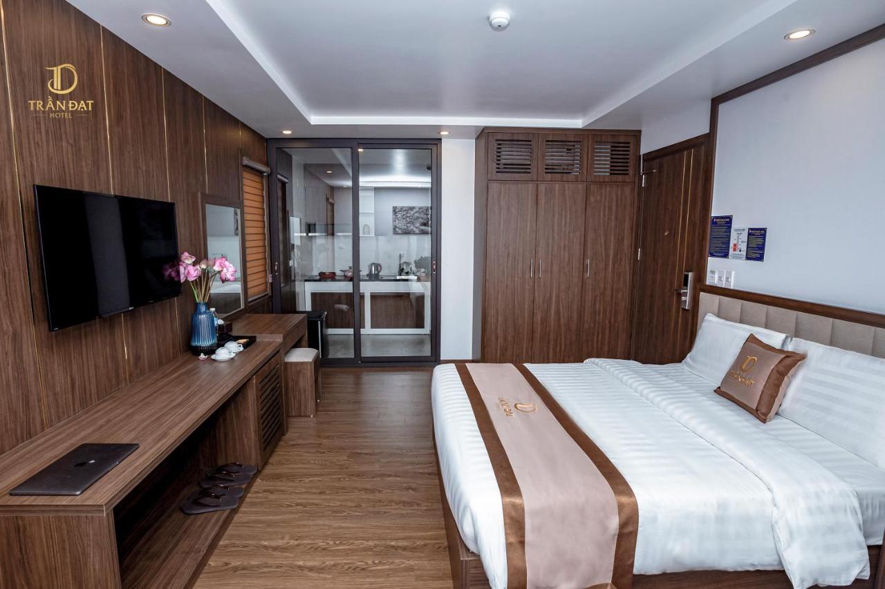 Tran Dat Hotel Ha Long Zewnętrze zdjęcie