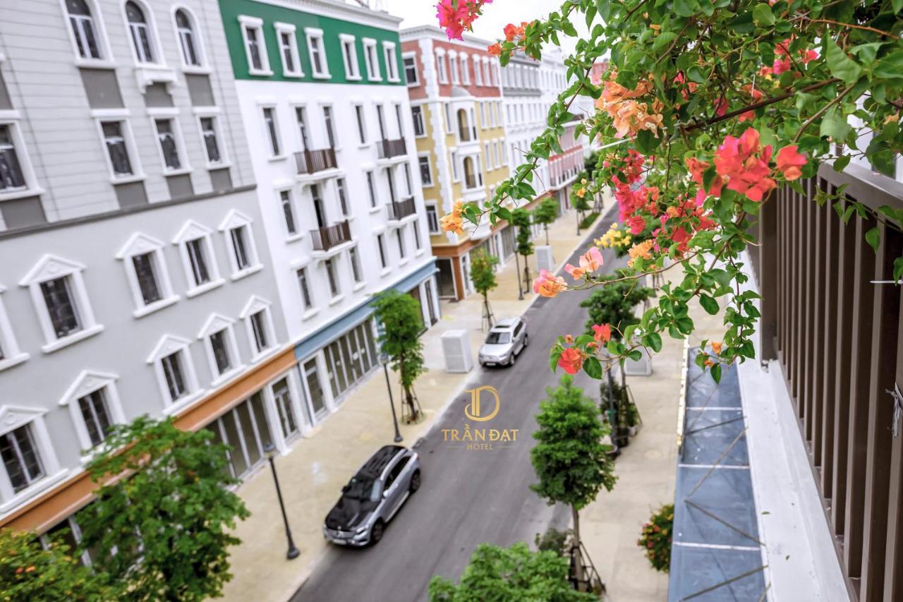 Tran Dat Hotel Ha Long Zewnętrze zdjęcie
