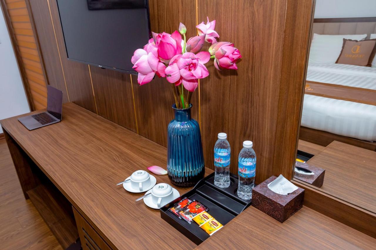 Tran Dat Hotel Ha Long Zewnętrze zdjęcie